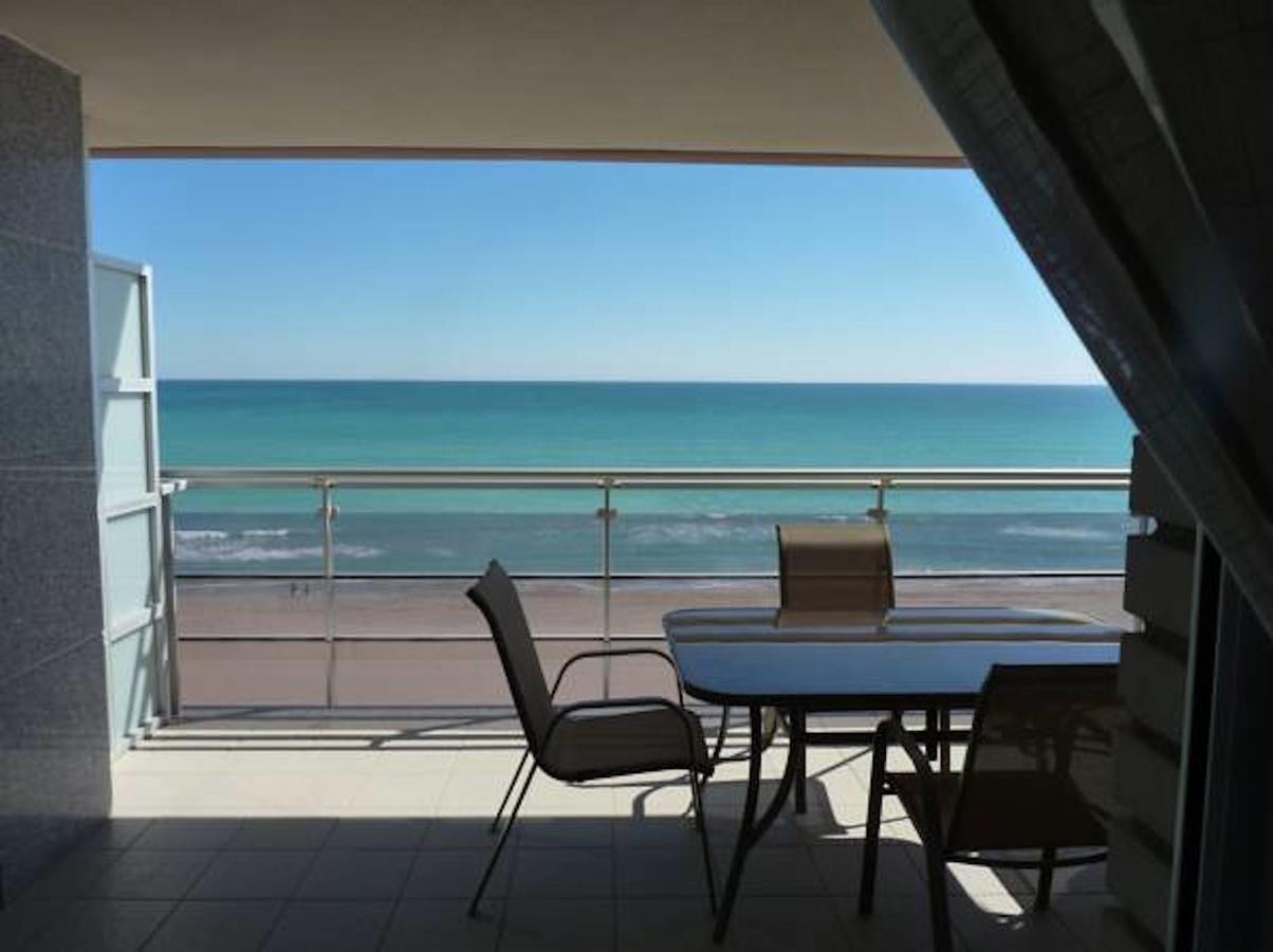 Apartamentos Deluxe Pompeya 5 Peniscola Luaran gambar