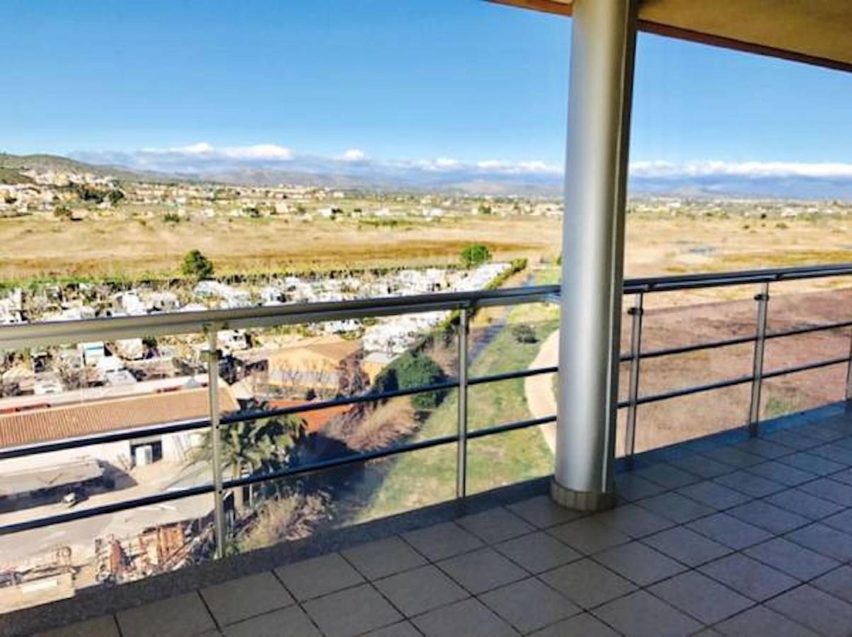 Apartamentos Deluxe Pompeya 5 Peniscola Luaran gambar